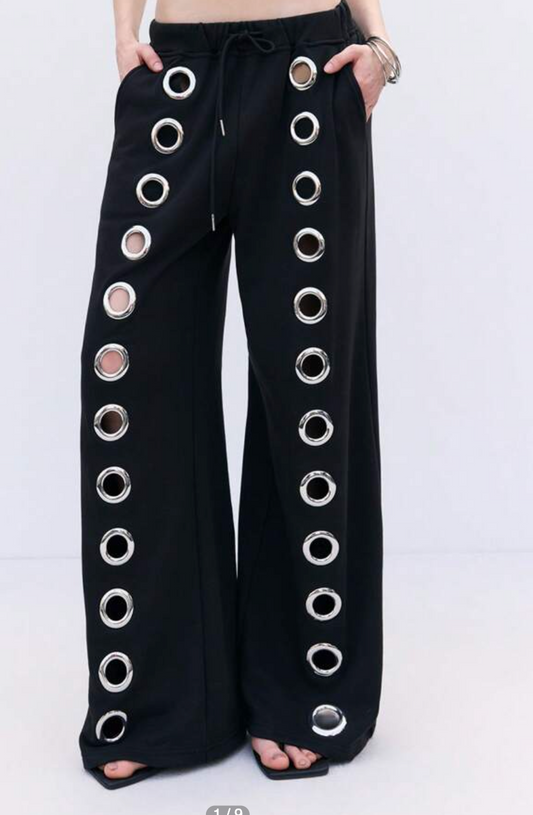 Eyelet Joggers